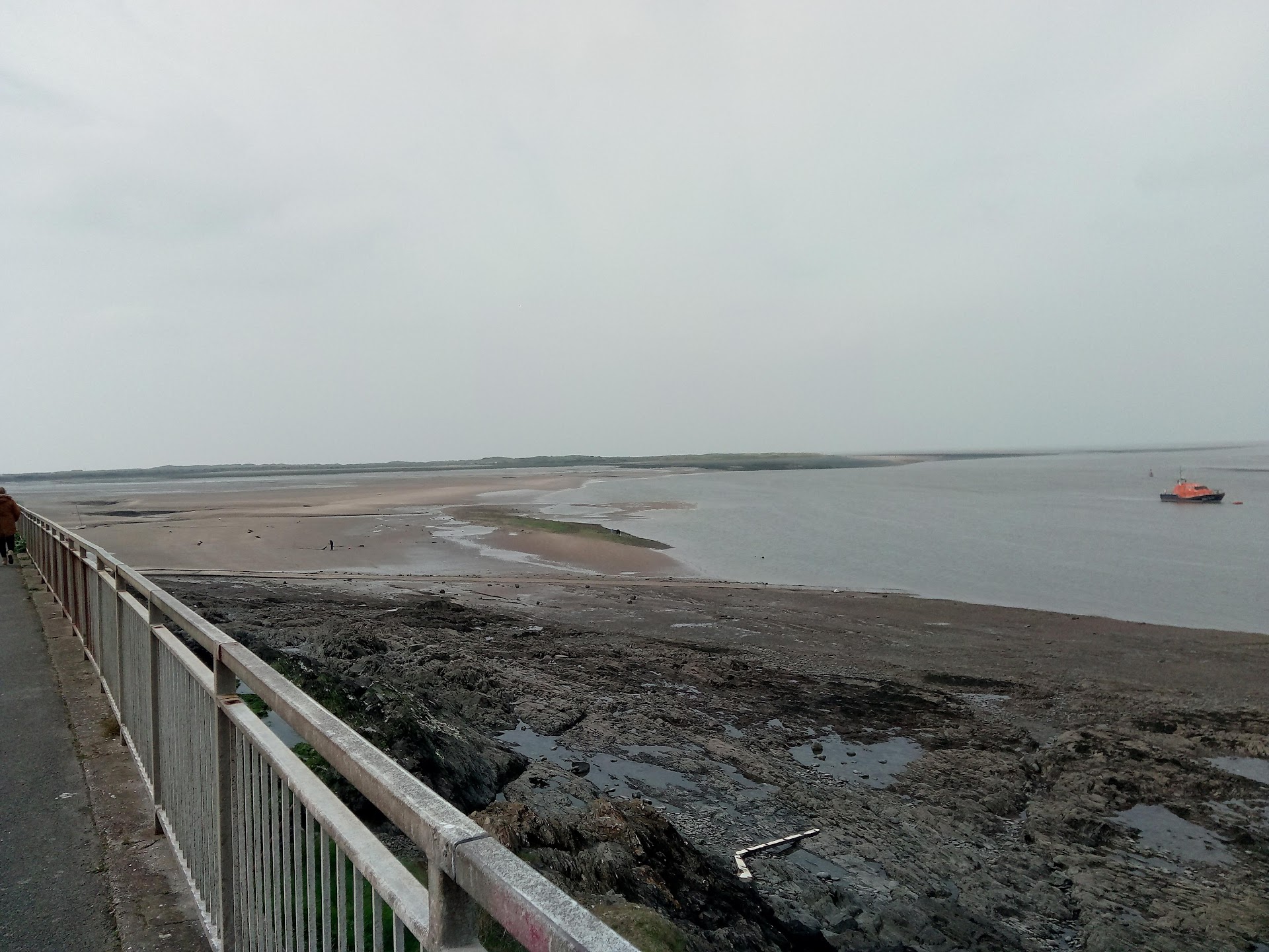 Gray Sands dog-friendly beach, North Devon — year-round dog access