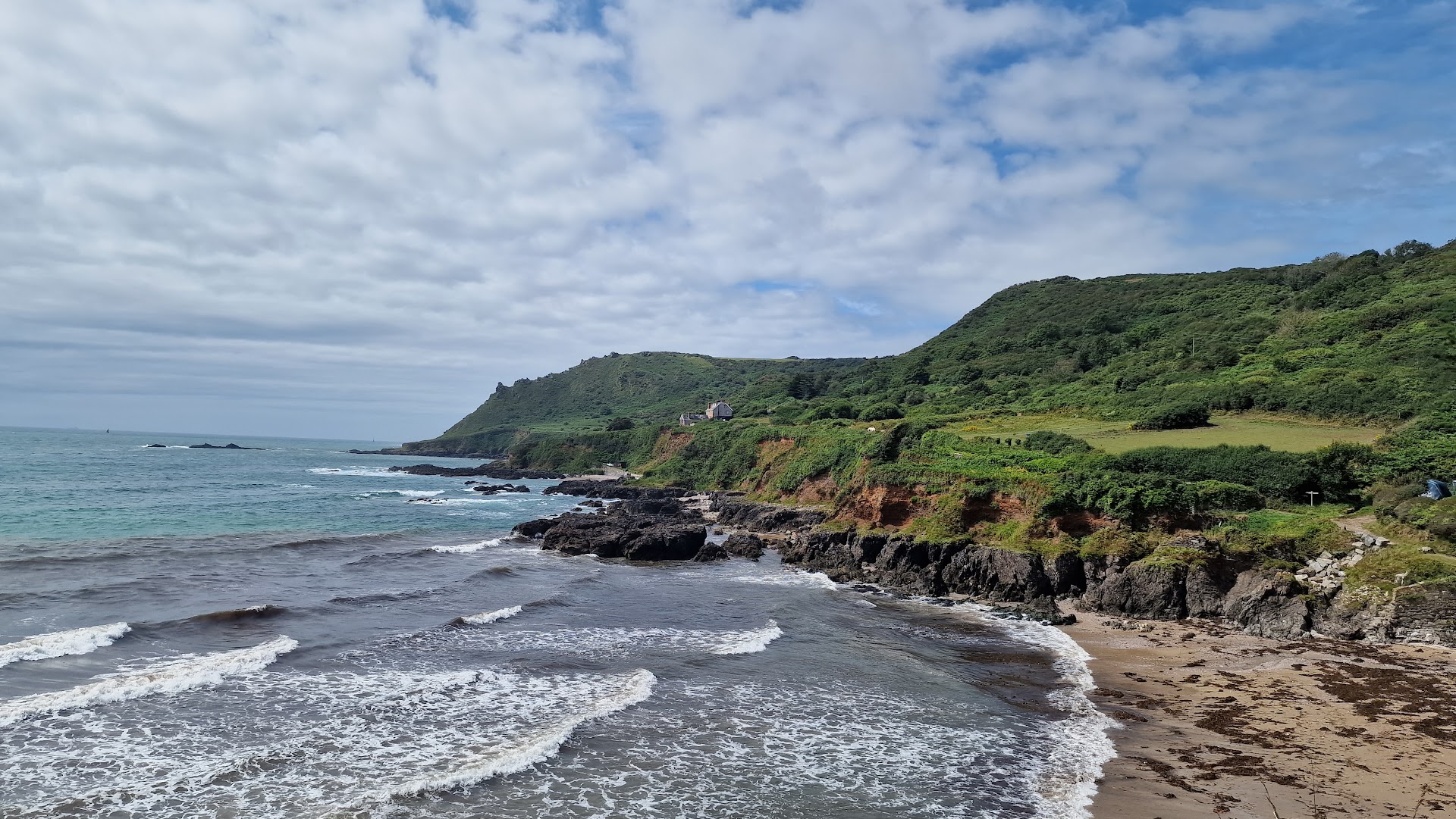 Lannacombe Beach dog-friendly beach, South Devon — year-round dog access