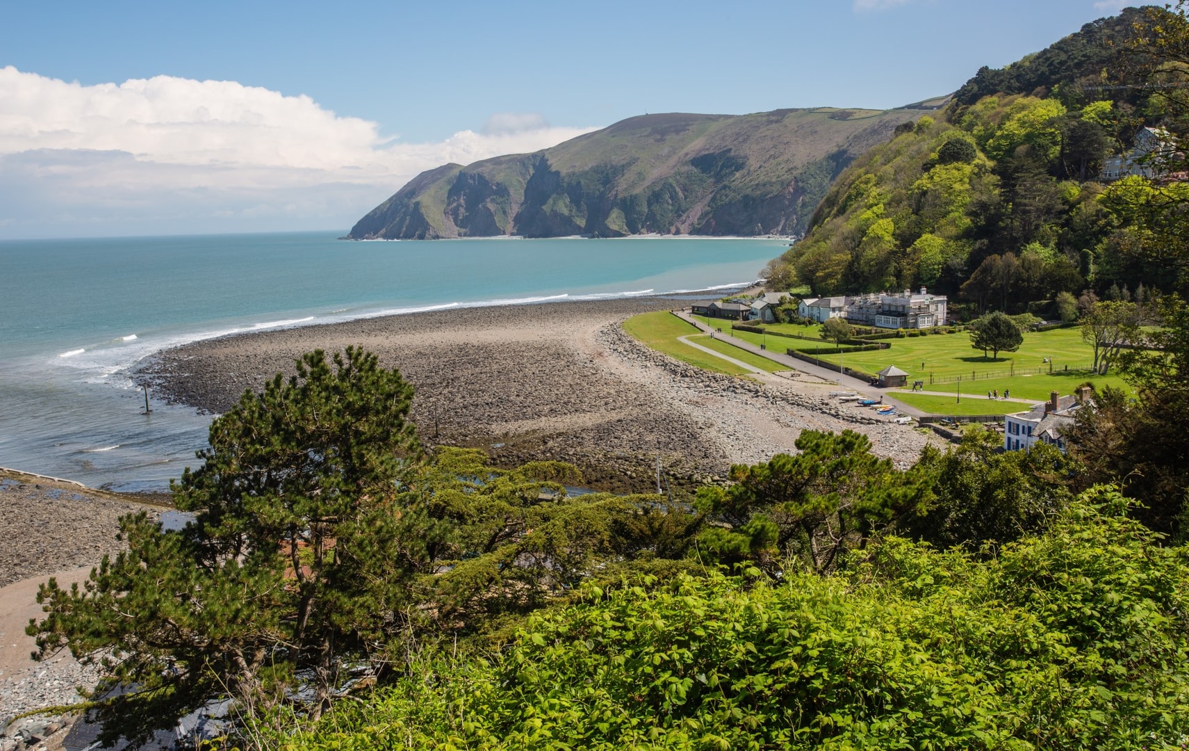 Lynmouth Beach dog-friendly beach, North Devon — year-round dog access