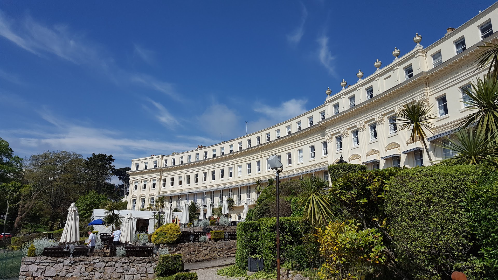 Meadfoot Beach dog-friendly beach, Torbay — seasonal dog access