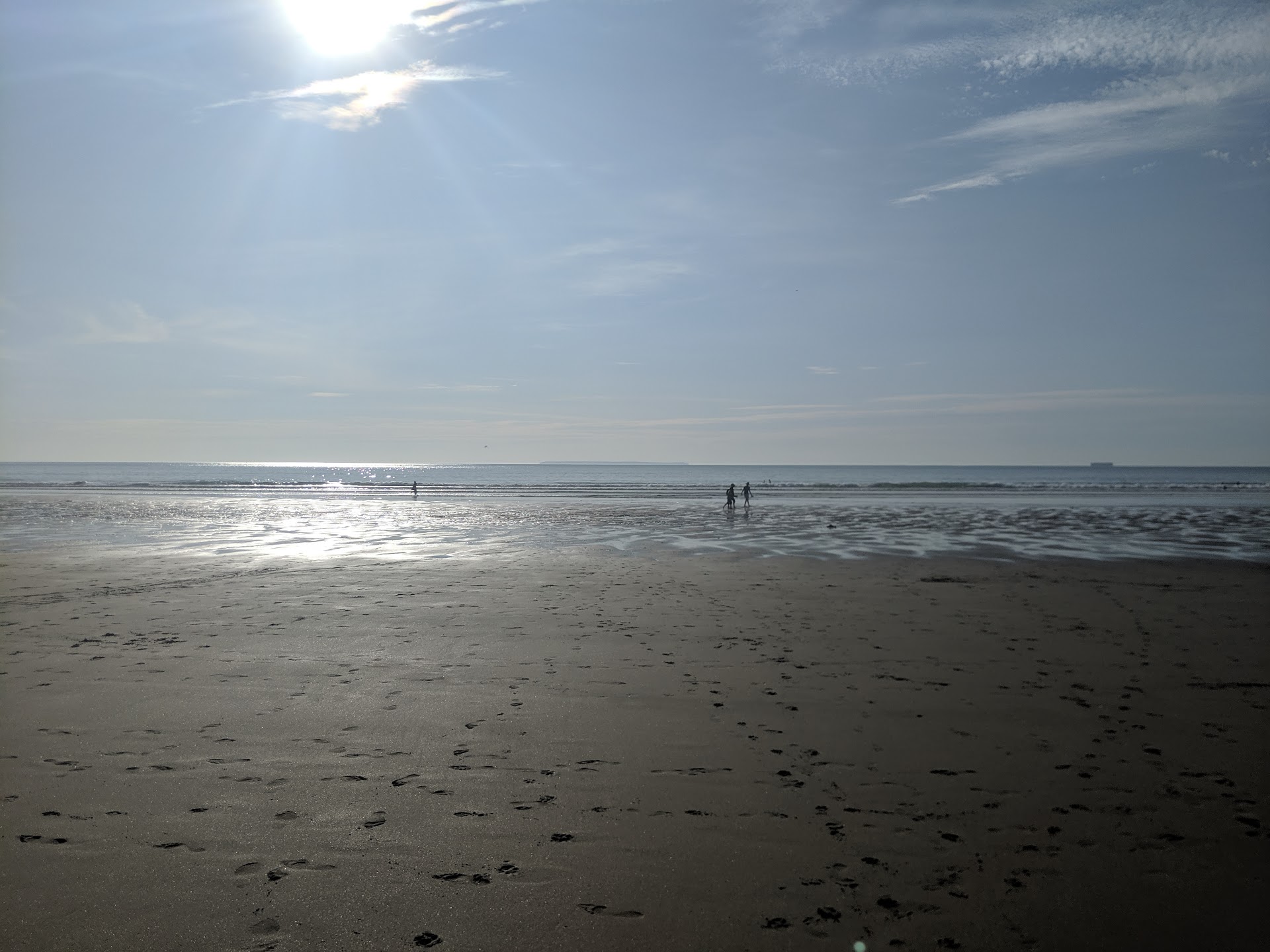 Putsborough Beach dog-friendly beach, North Devon — seasonal dog access